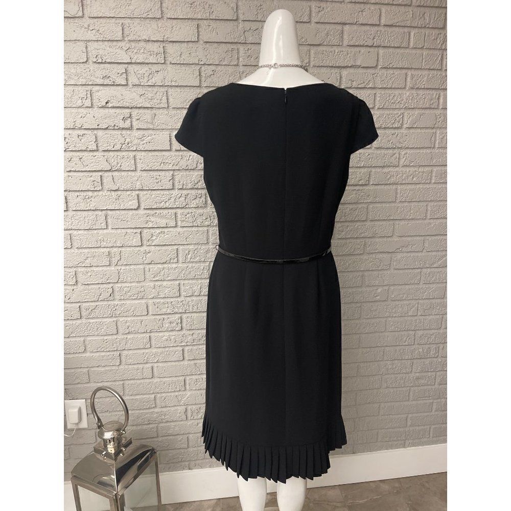 Studio Tahari Short Sleeve Black Belted Pleated Hem Sheath Dress Size 10 - Picture 2 of 8